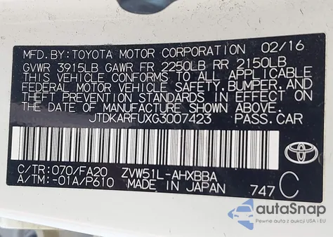 2016 Toyota Prius Two Eco z USA, uszkodzony, nr VIN JTDKARFUXG3007423